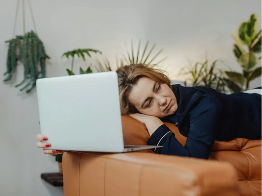 Stress en France : pourquoi choisir la couverture lestée ?