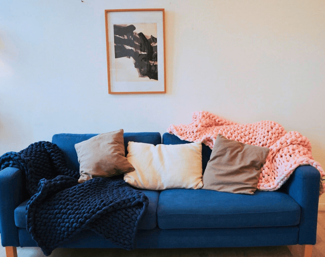 Couverture lestée sans billes ni plastique : ce que ça change vraiment