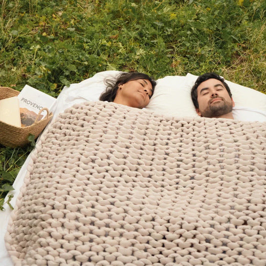 Couverture lestée et insomnie : est-ce que ça marche vraiment ?