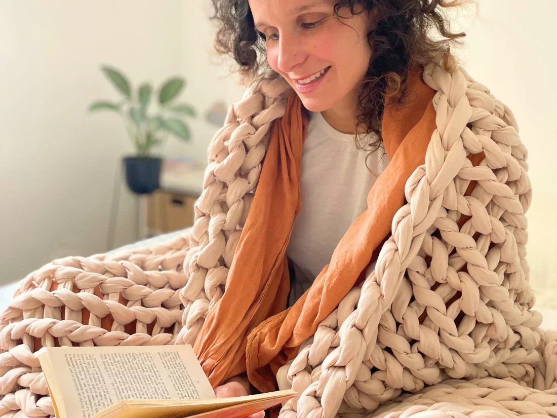 Créer sa routine bien-être avec une couverture lestée